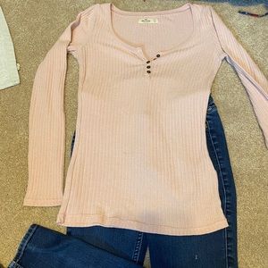 Soft pink Hollister top